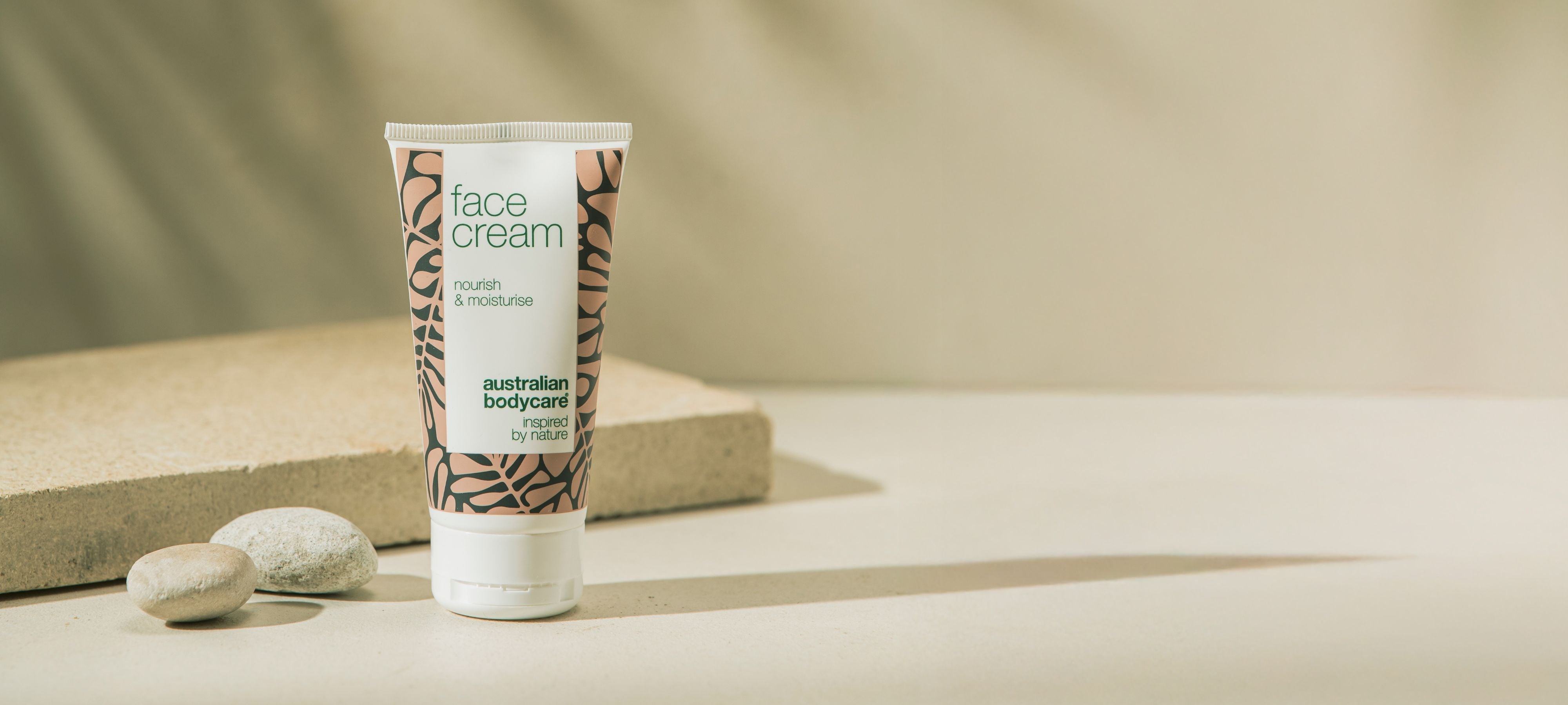 Creme kuivaan ihoon – tehokas hoito Teepuuöljyllä