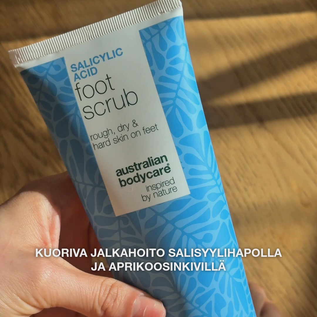 Jalkakuorinta salisyylihapolla – kovettuneelle ja kuivalle iholle — Jalkakuorinta salisyylihapolla poistaa kuolleen ja kovan ihon. Pehmentää, kosteuttaa ja tekee jaloista sileät ja terveet.
