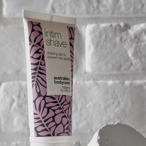 Intiimialueen sheivausgeeli punaisia näppyjä vastaan – ehkäisee sisäänkasvaneita karvoja – Australian Bodycare